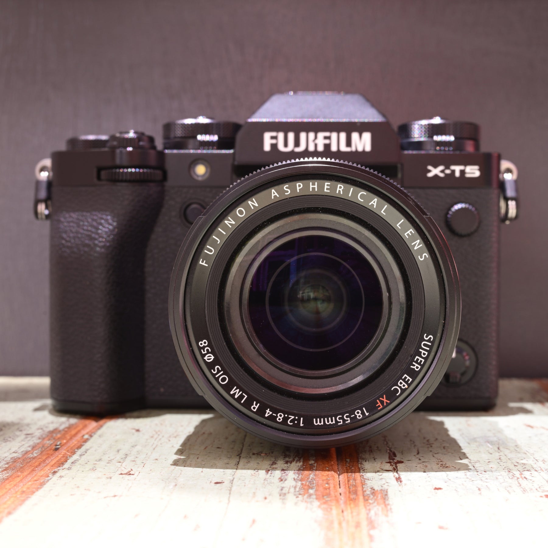 user_a5e835cb　Lサイズ Preowned Fujifilm X-T5 + 18-55mm Lens | Looking Glass – Looking